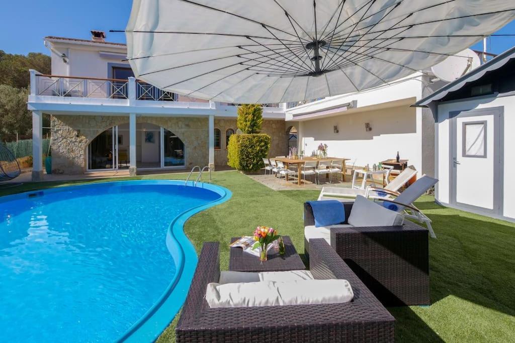 Moderne Villa, Pool+Meerblick,Schnelles Wifi,Klima Калас-де-Майорка Екстер'єр фото